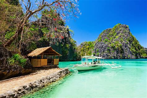 The Most Beautiful Places to Visit in the Philippines .